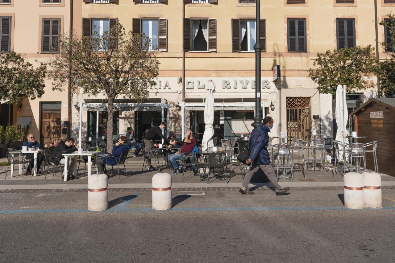 Le Boutique Luxury Rooms Diffused In Historic Center Fiumicino Dış mekan fotoğraf