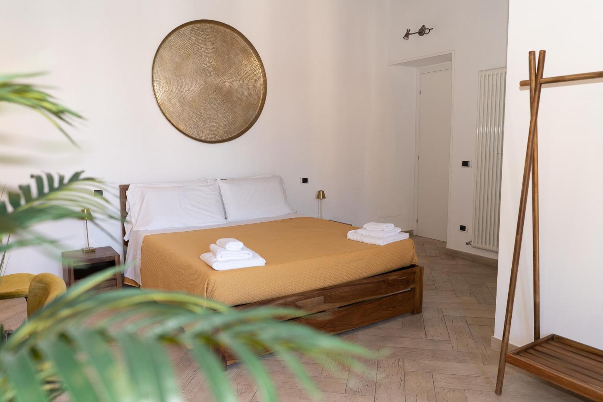 Le Boutique Luxury Rooms Diffused In Historic Center Fiumicino Dış mekan fotoğraf