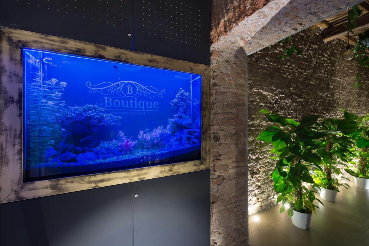 Le Boutique Luxury Rooms Diffused In Historic Center Fiumicino Dış mekan fotoğraf